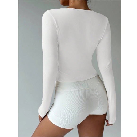 White V-Neck Long Sleeve Tie Side Wrap Shirt - Picture 4 of 9